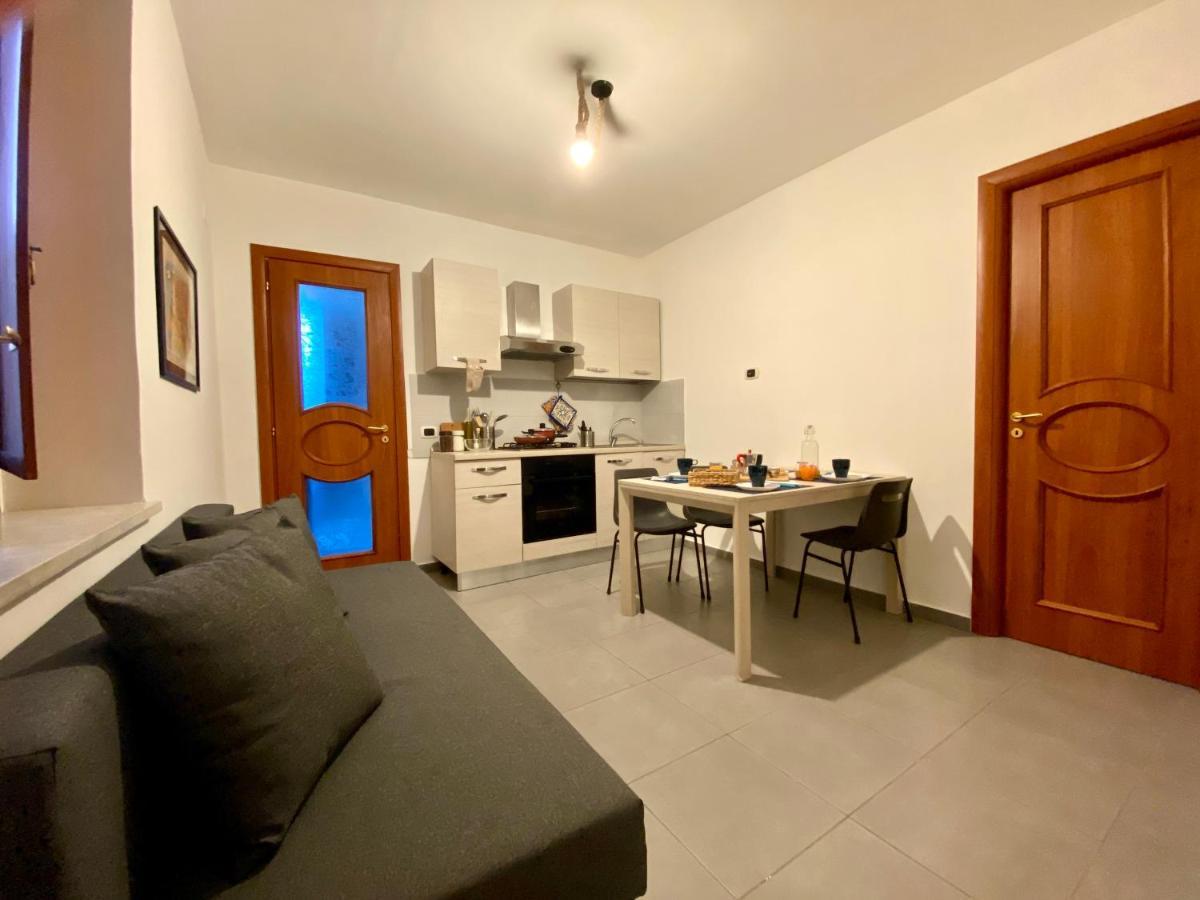 Ferienwohnung Casa Con Terrazzo In Centro Neapel Exterior foto