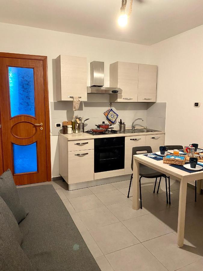 Ferienwohnung Casa Con Terrazzo In Centro Neapel Exterior foto